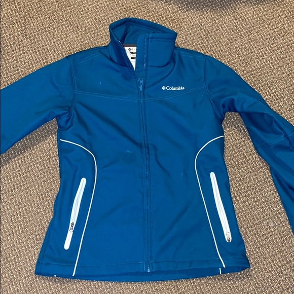 Womens Small Columbia Jacket - Picture 3 of 3